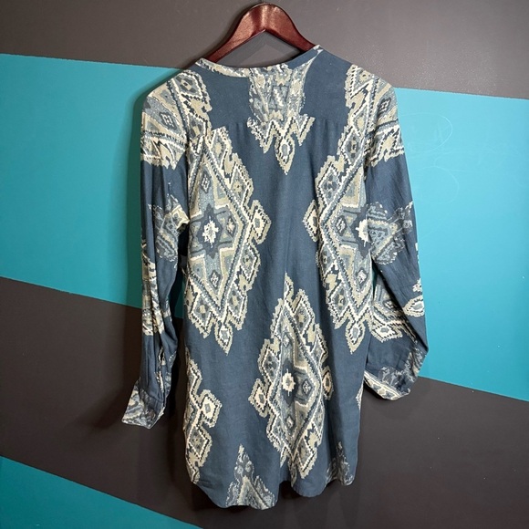 Blue Patterned Women's Tunic - Picture 5 of 12